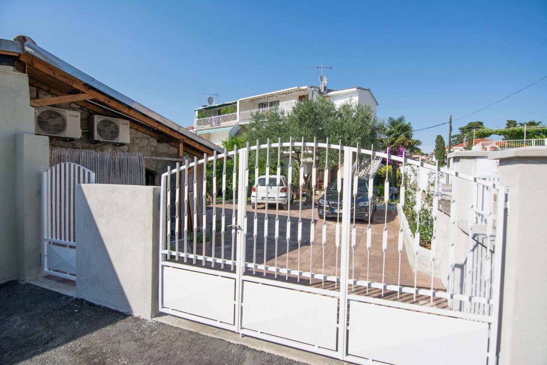 Apartment Rajna Biograd Na Moru Ngoại thất bức ảnh