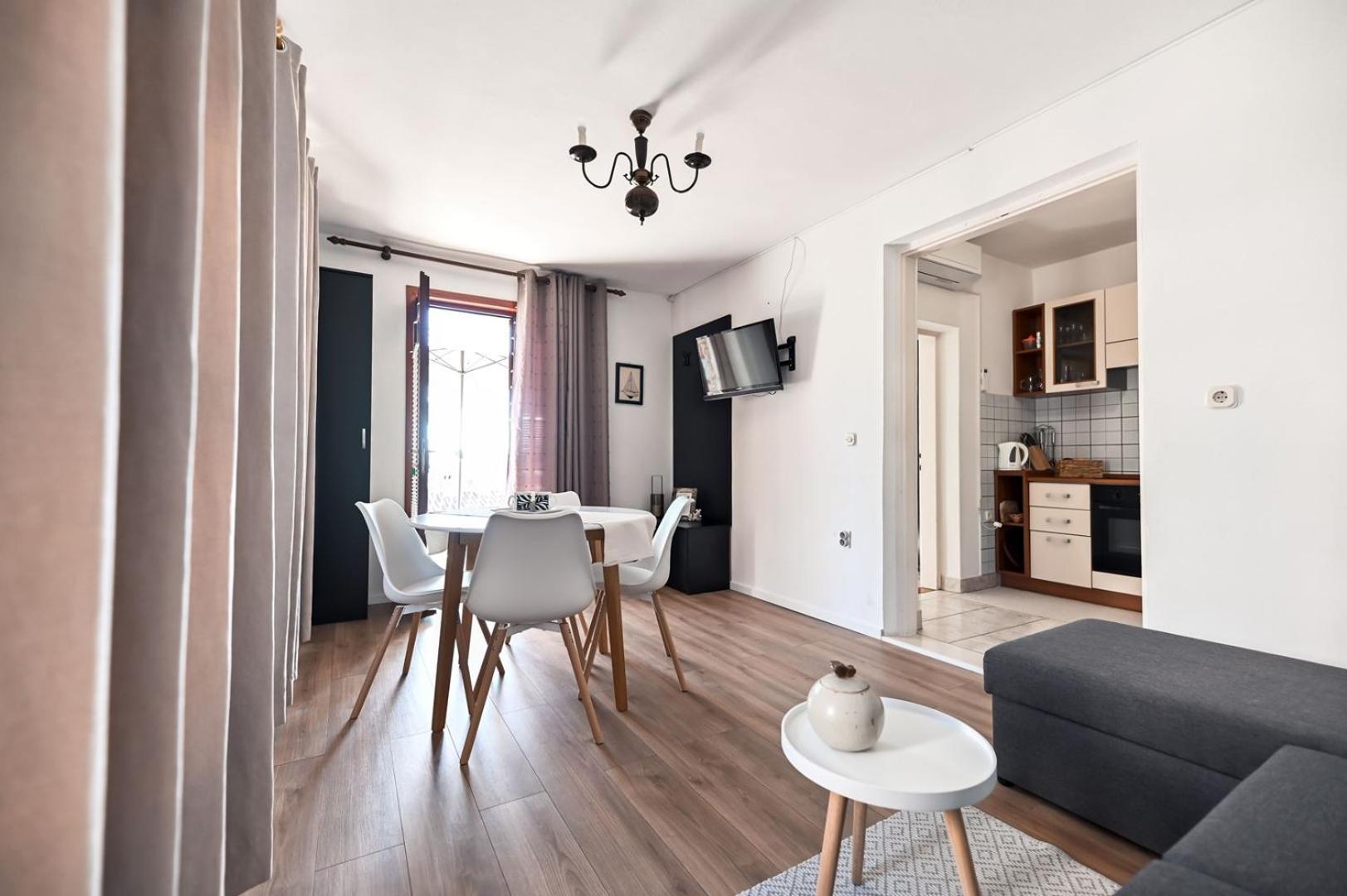 Apartment Rajna Biograd Na Moru Ngoại thất bức ảnh