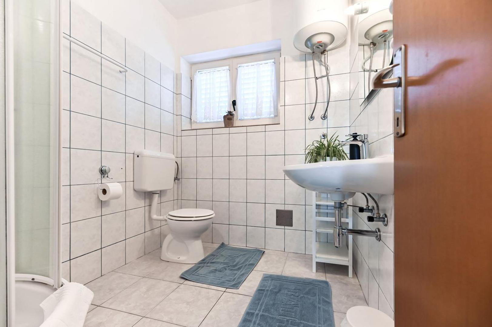 Apartment Rajna Biograd Na Moru Ngoại thất bức ảnh