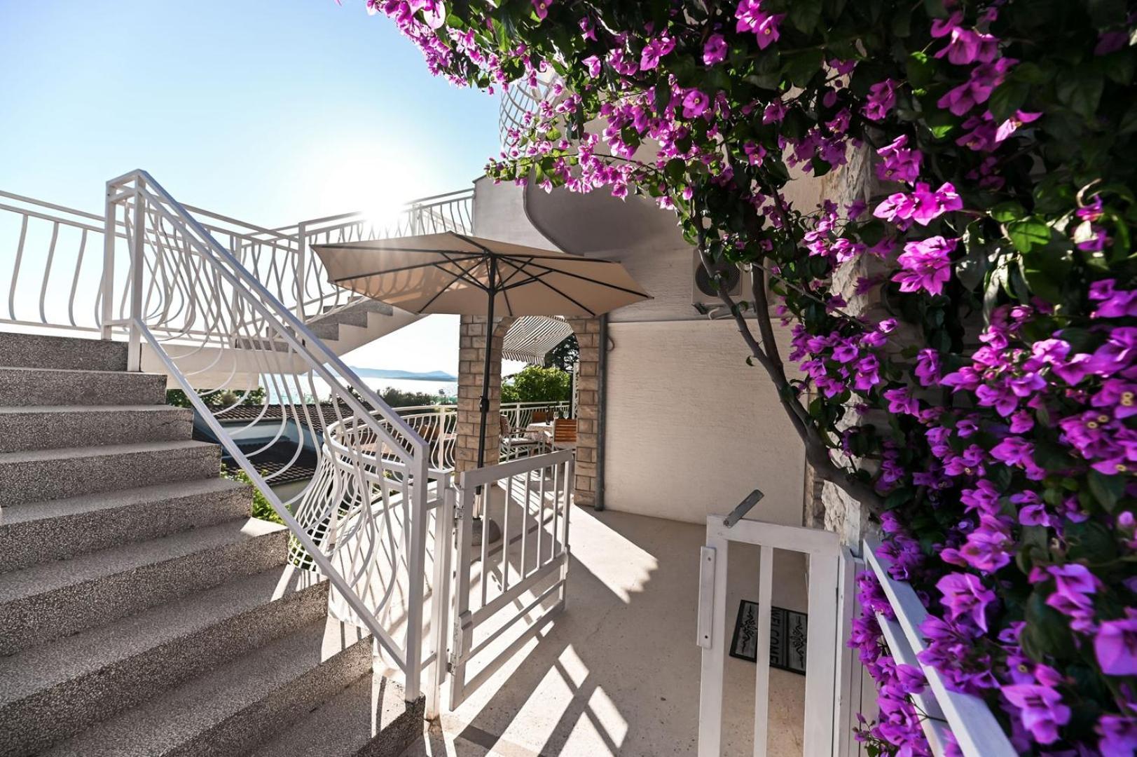 Apartment Rajna Biograd Na Moru Ngoại thất bức ảnh