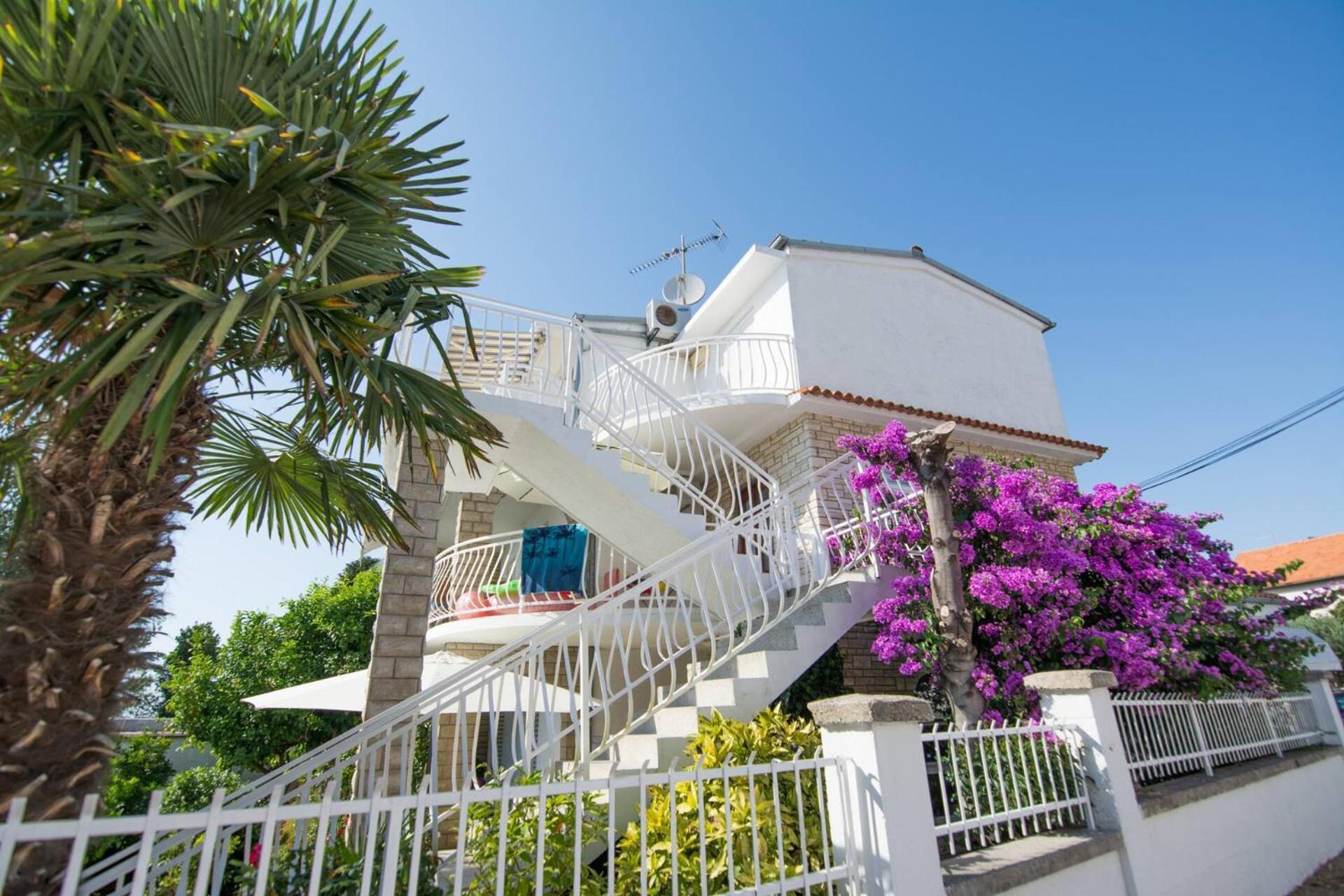Apartment Rajna Biograd Na Moru Ngoại thất bức ảnh
