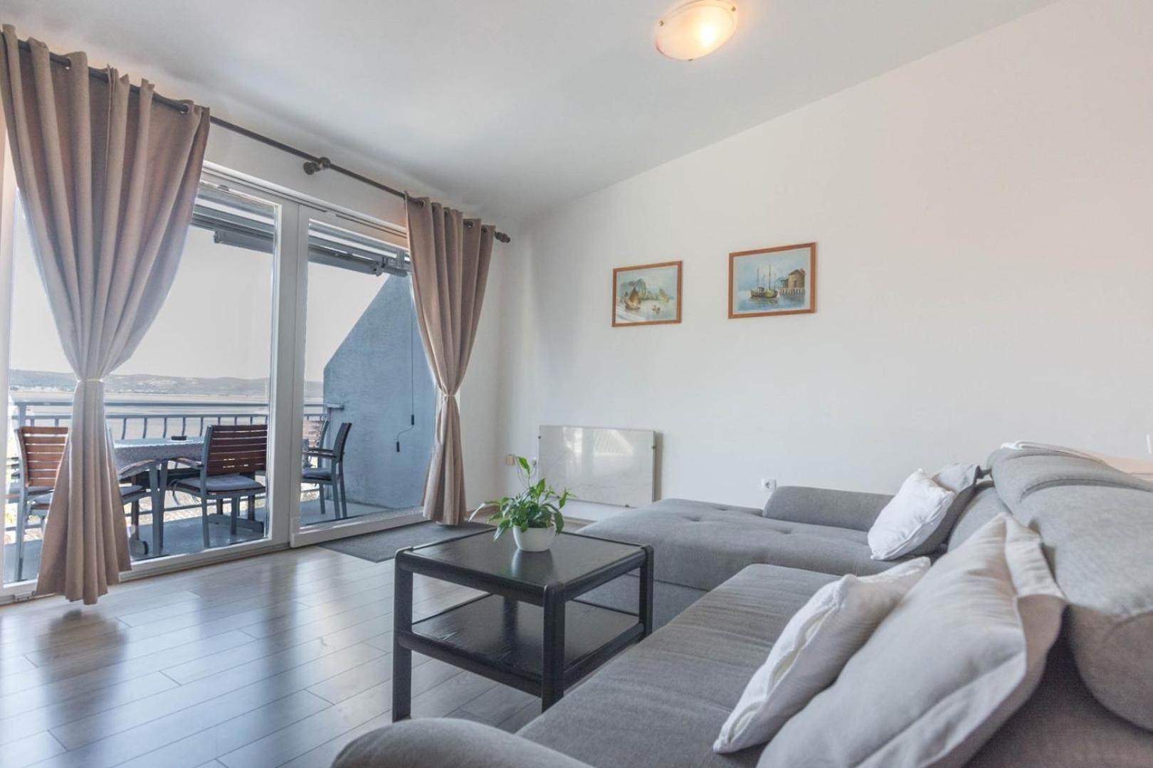 Apartment Rajna Biograd Na Moru Ngoại thất bức ảnh