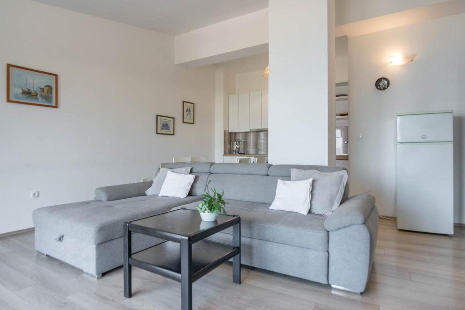 Apartment Rajna Biograd Na Moru Ngoại thất bức ảnh
