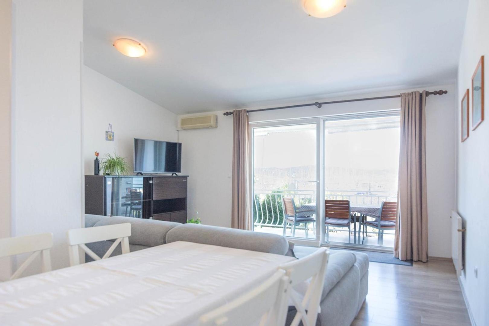 Apartment Rajna Biograd Na Moru Ngoại thất bức ảnh