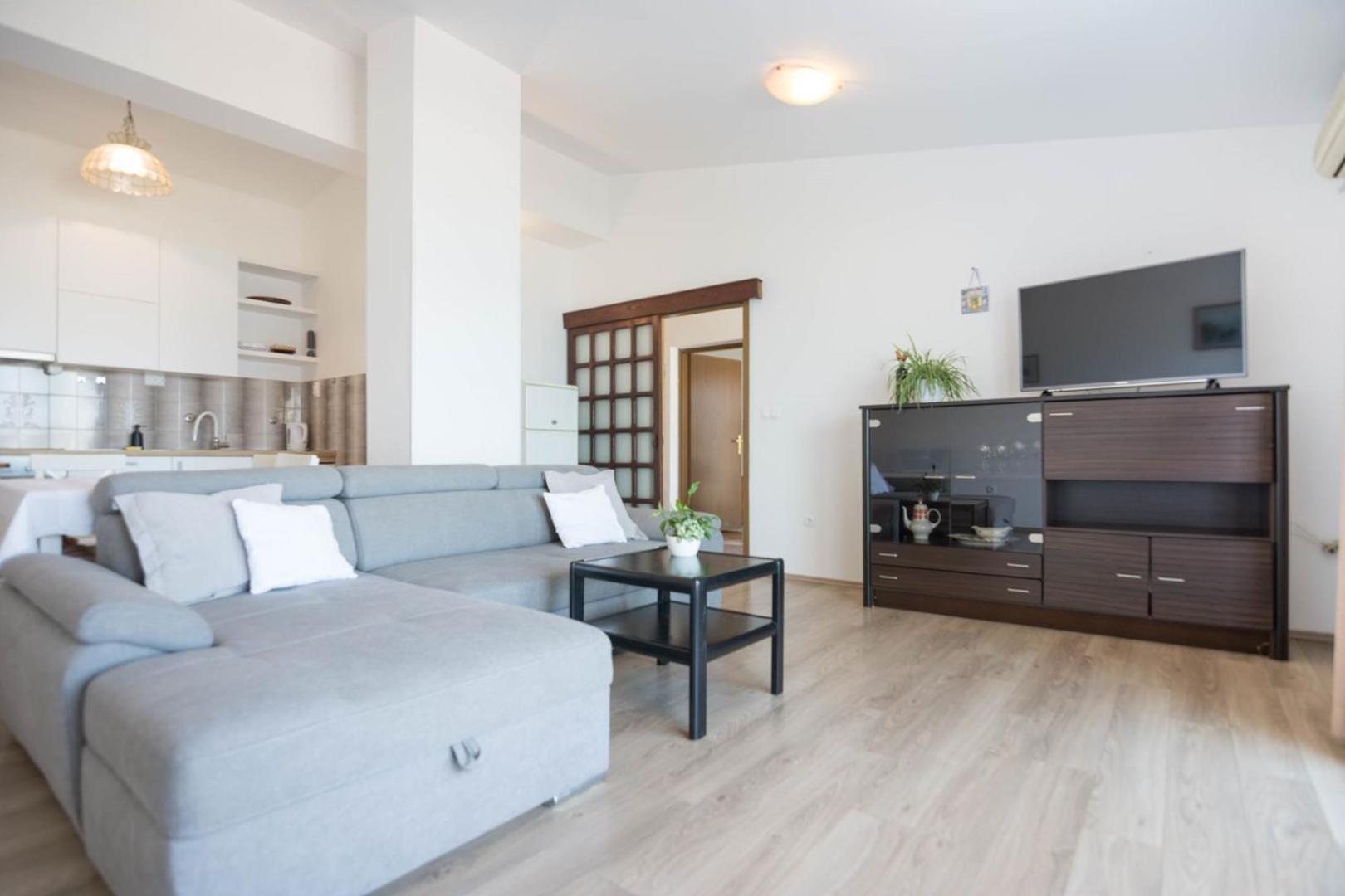 Apartment Rajna Biograd Na Moru Ngoại thất bức ảnh